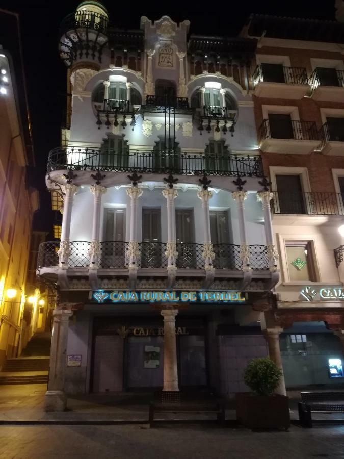 Apartamento La Muralla De Teruel Extérieur photo